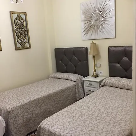 招待所 罗玖旅馆 2*
